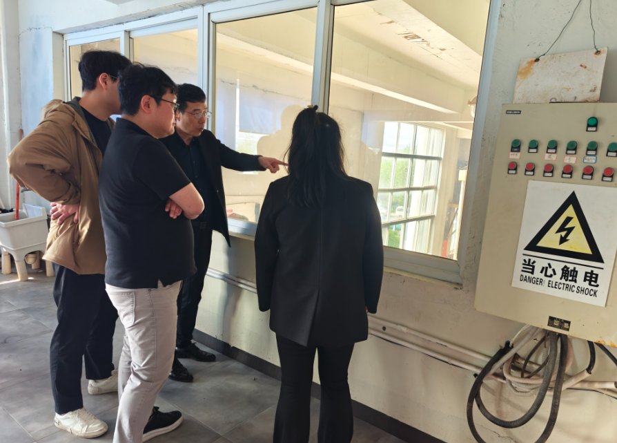 五載同行電子行業(yè)巨頭再訪湖南江海，深化氯化銨戰(zhàn)略合作
